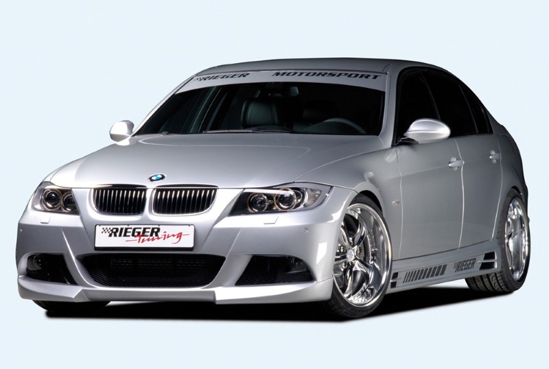 Zijskirts BMW E90 met 2 schacht en 2 uitsnedes Rieger