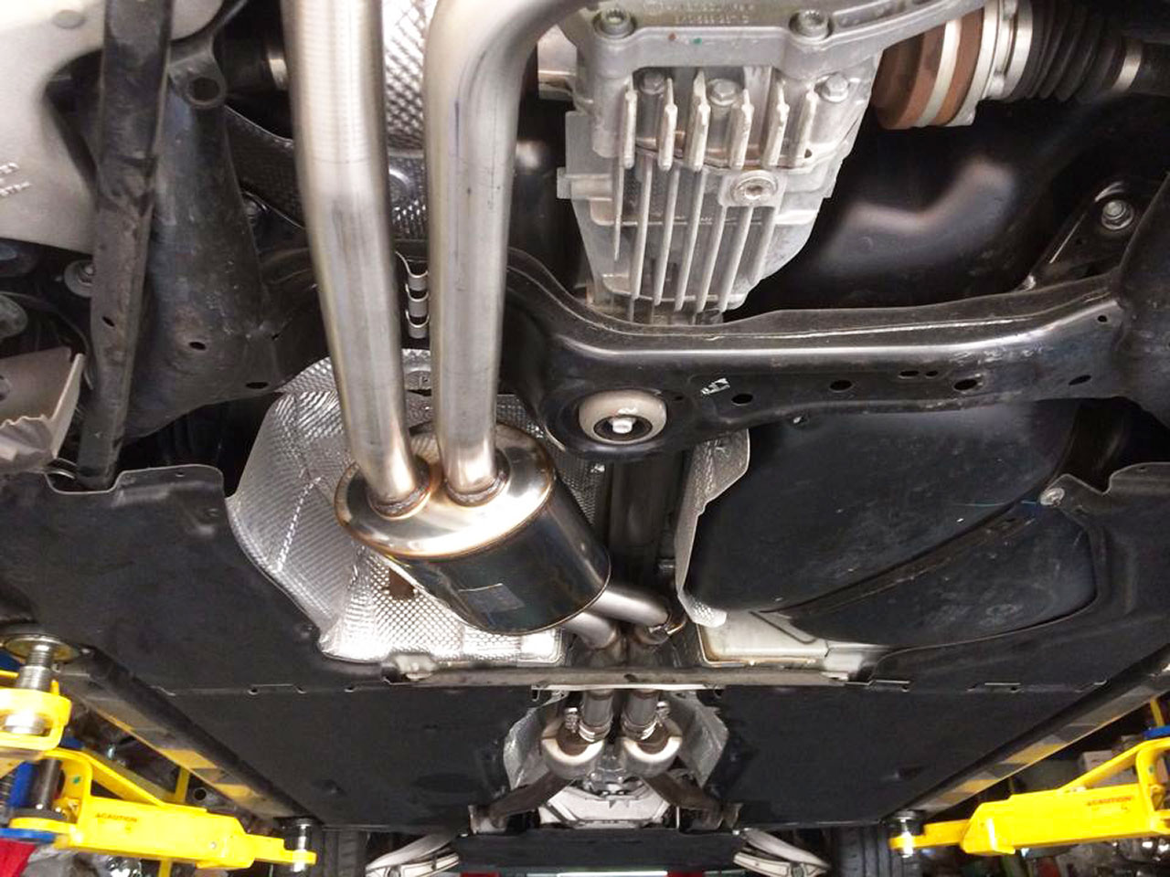 AUDI A6 C7 4G (Sedan + Avant) QUATTRO 2.8 FSI V6 (204 Hp) 2011 -> 2014 Centre exhaust + "X-Pipe"