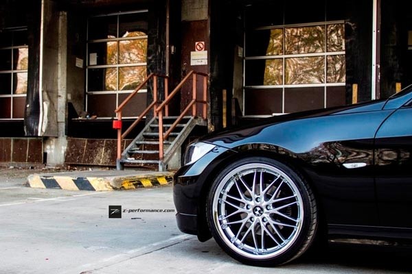 Z-Performance Two Hyper Silver Inox 8x18 5x112 ET47 Velgen