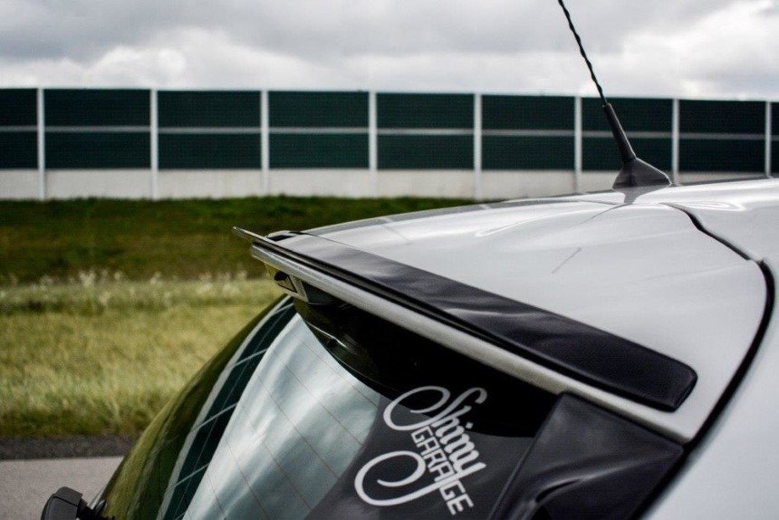 Spoiler cap Renault Clio 4 Maxton Design glans zwart