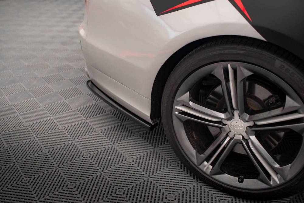 Zijdiffuser Audi S8 D4 Maxton Glans Zwart
