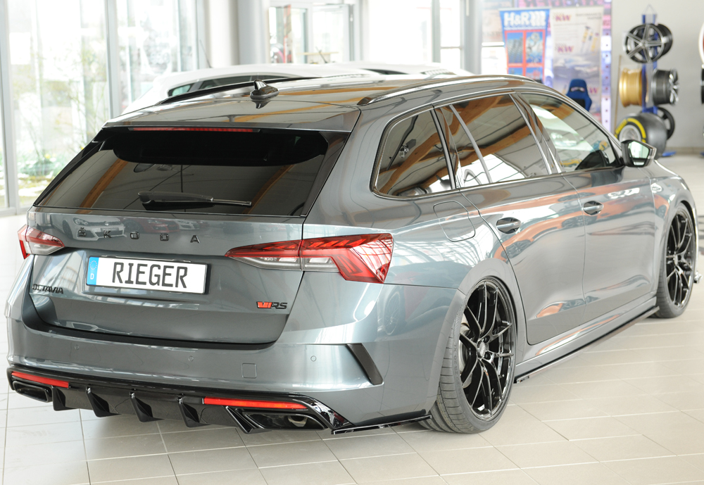 ZijDiffusers Skoda Octavia RS (NX) Glanzend zwart