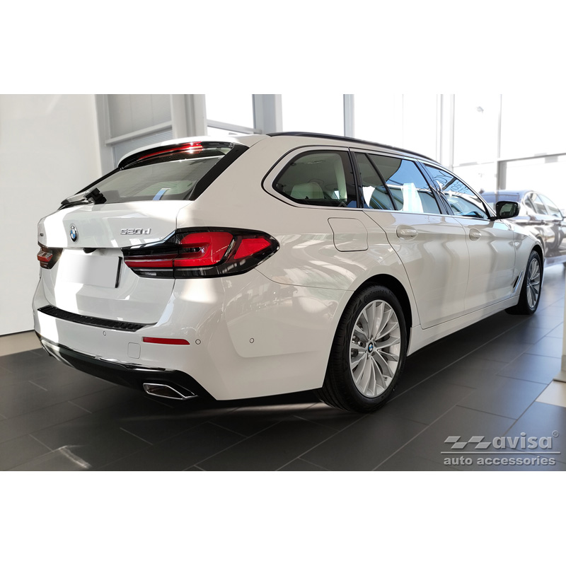 Real 3D Carbon Rear bumper protector  BMW 5-Series Touring G31 FL 2020-2024 'Ribs'