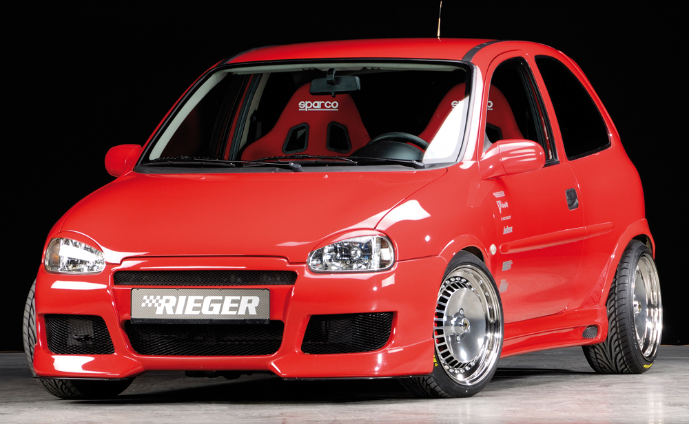 Zijskirts Opel Corsa B GTC Rieger met uitsnede