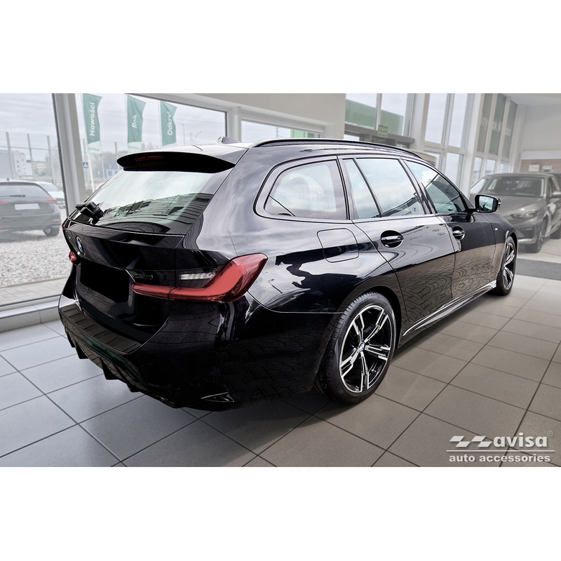 Matt Black Stainless Steel Rear bumper protector  BMW 3 Series Touring (G21) Facelift 2022- with M-Package 'Ribs'