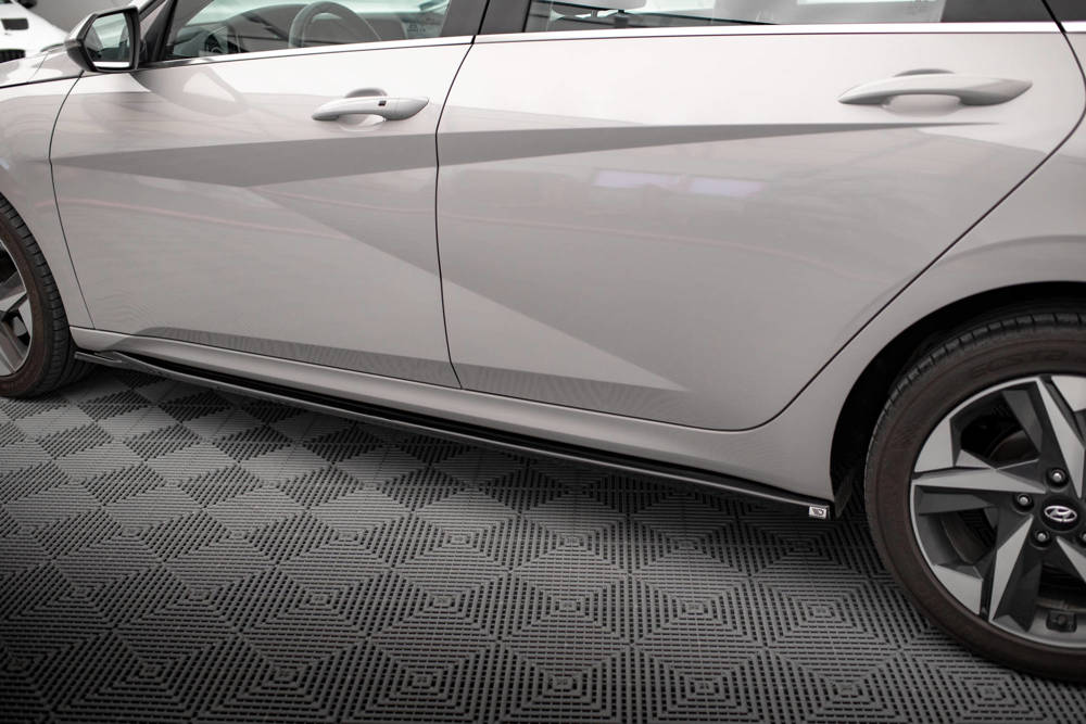 Zijskirts Hyundai Elantra 2020 - 2023 Maxton Glans Zwart