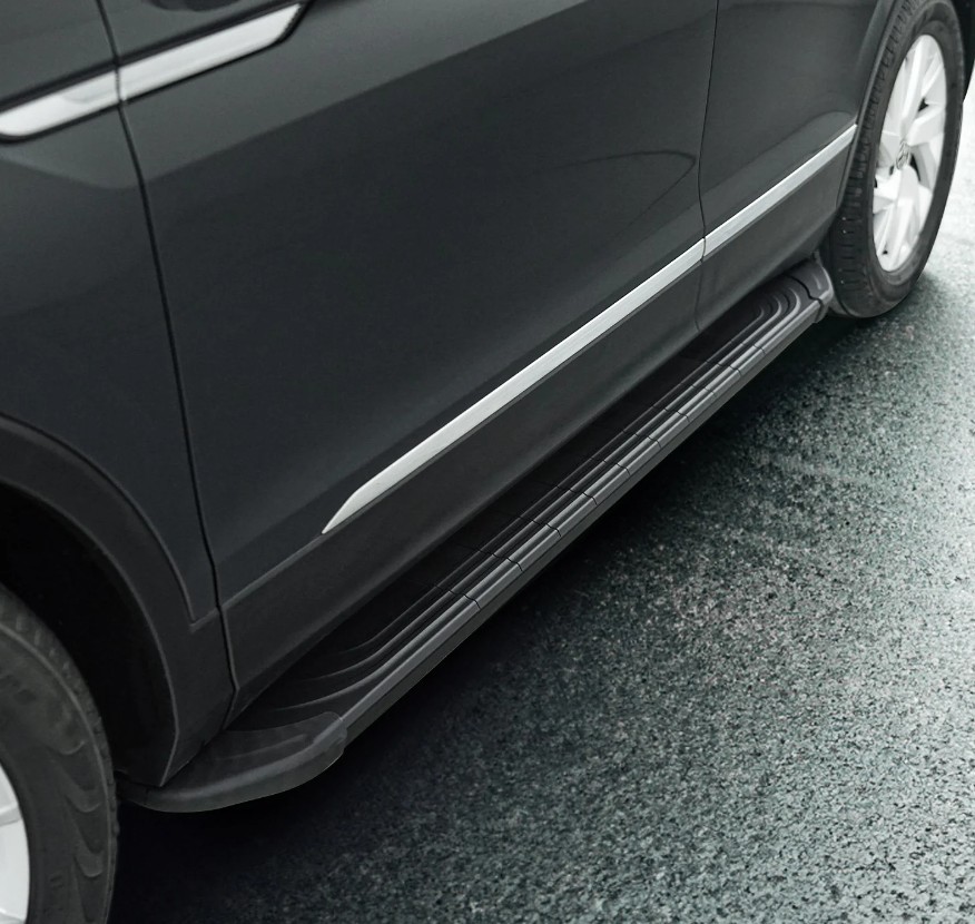Treeplanken voor Dodge Nitro 06-12 aluminium zwart