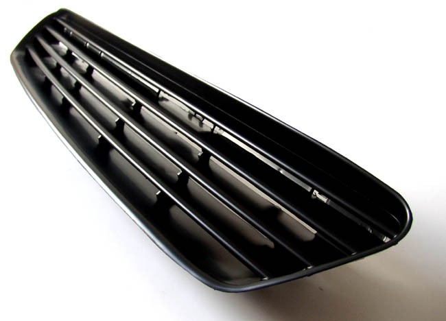 Grill without logo Opel Astra G black