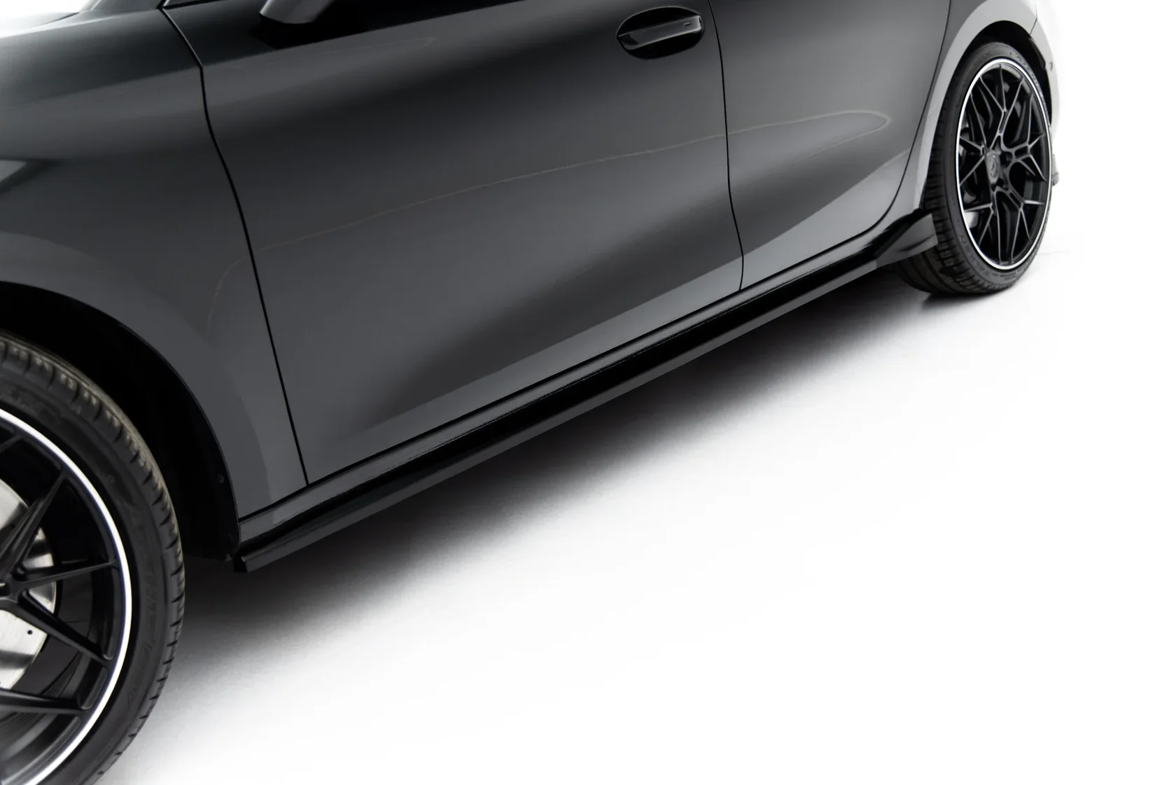 Side Skirts Diffusers V.1 Cupra Leon ST / Hatchback Mk1 Facelift