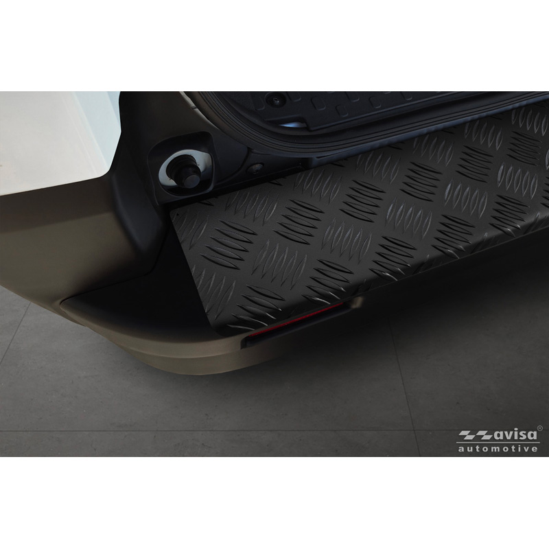 Avisa Matt Black Aluminum Rear bumper protector  Renault Trafic III / Nissan NV300 2014- / Opel Vivaro 2014-2019 & Fiat Talento 2016-2021 '3mm Riffled Plate'