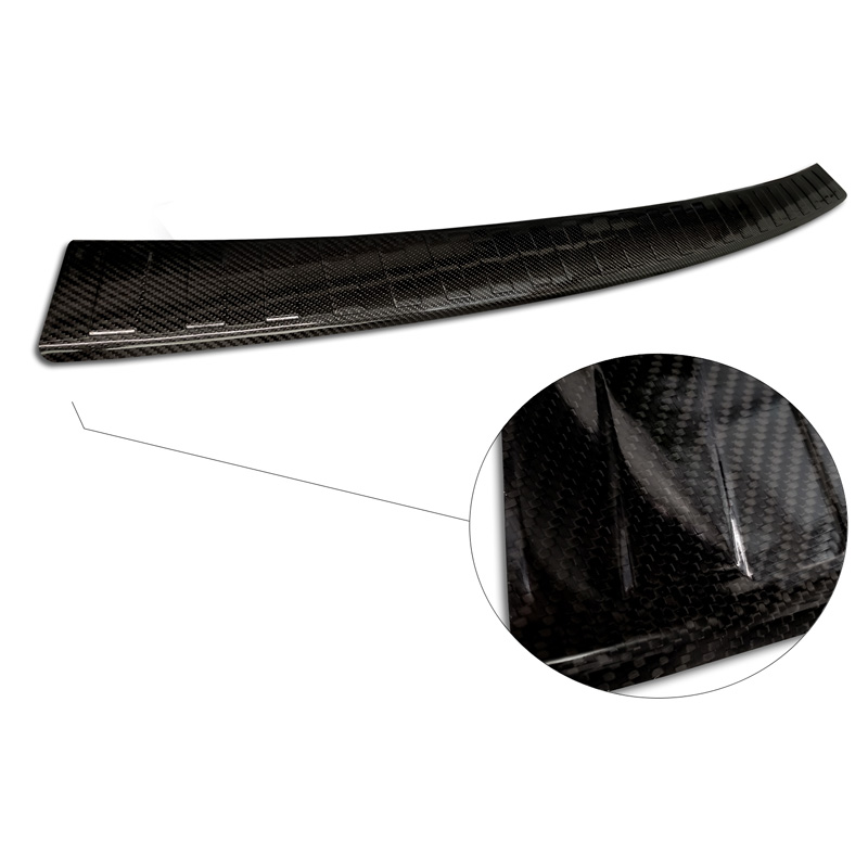 Echt 3D Carbon Achterbumperprotector  Volkswagen transporter T5 2003-2015 & T6 2015-2010 & T6.1 2020-2022 'Ribs'