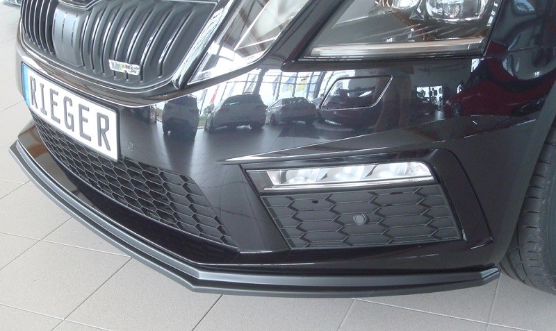 Spoilerzwaard Rieger Skoda Octavia RS 5E 2017-