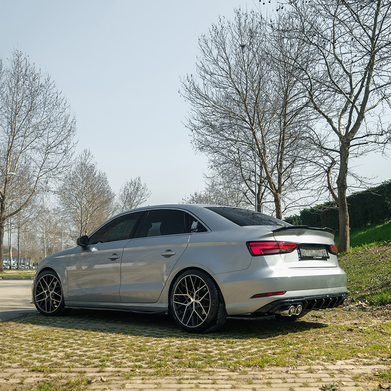 Oneway Complete body kit  Audi A3 (8V) Sedan Facelift 2016-2020 (double exhaust L/R) - Gloss black