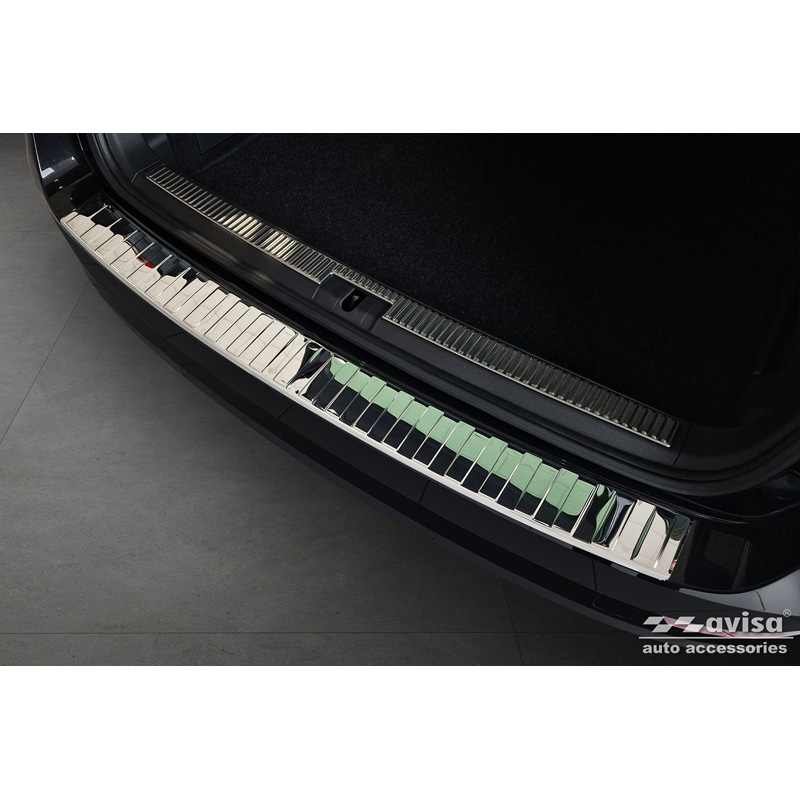 Chrome Stainless Steel Rear bumper protector  Skoda Superb Combi 2015-2019 incl. Facelift 2019-2024 & Scout 'Ribs'