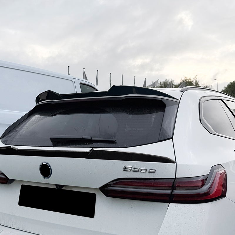 Roof spoiler (Spoiler Cap)  BMW 5-Series G61 Touring 2024- (ABS Glossy Black)