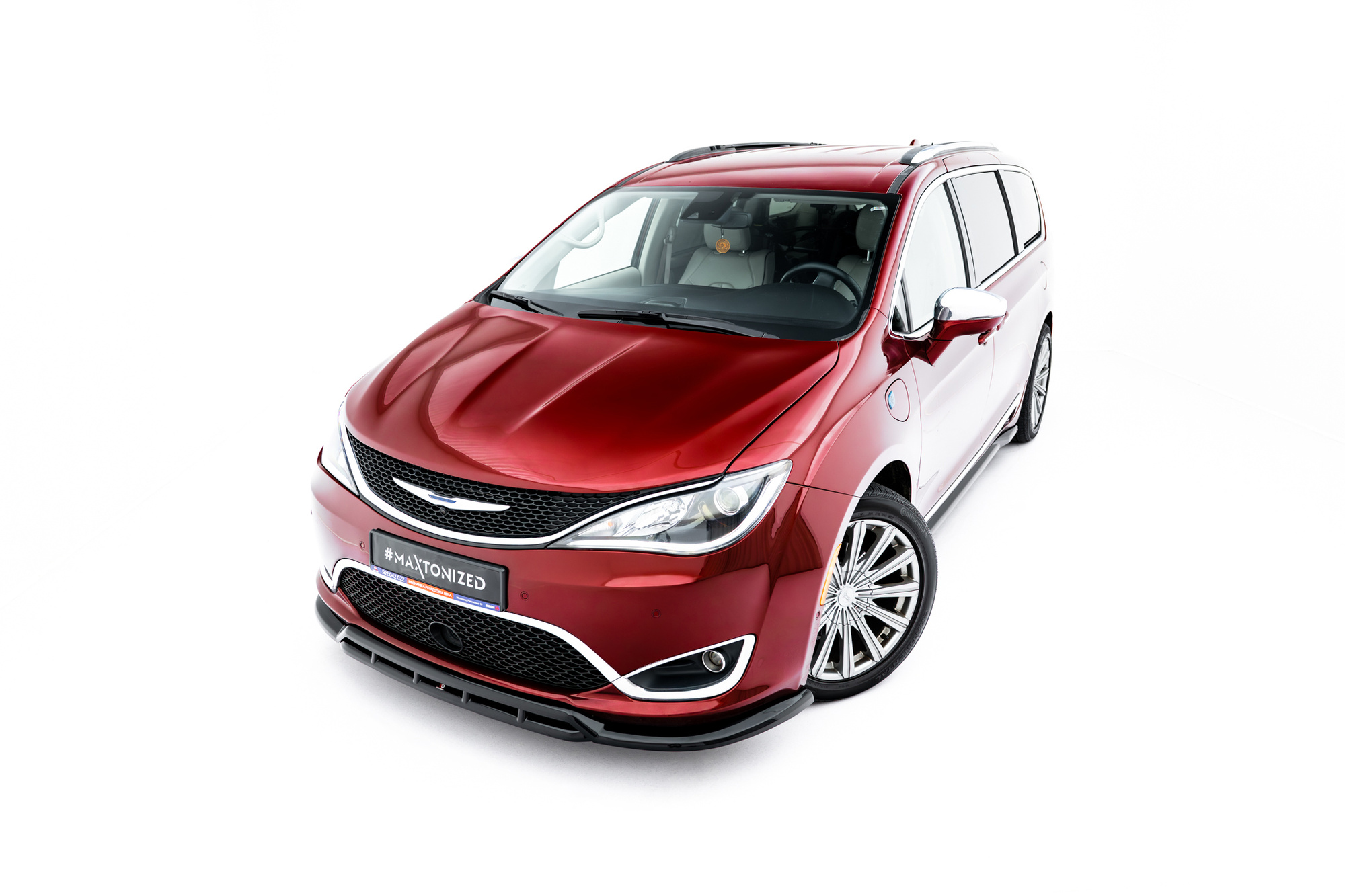 Bodykit Chrysler Pacifica Mk2 V.2 Glans Zwart