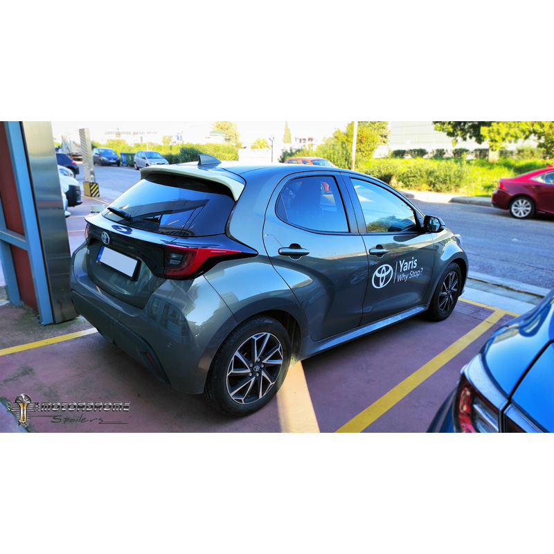 Roof spoiler  Toyota Yaris (P21) 2020- (PU)