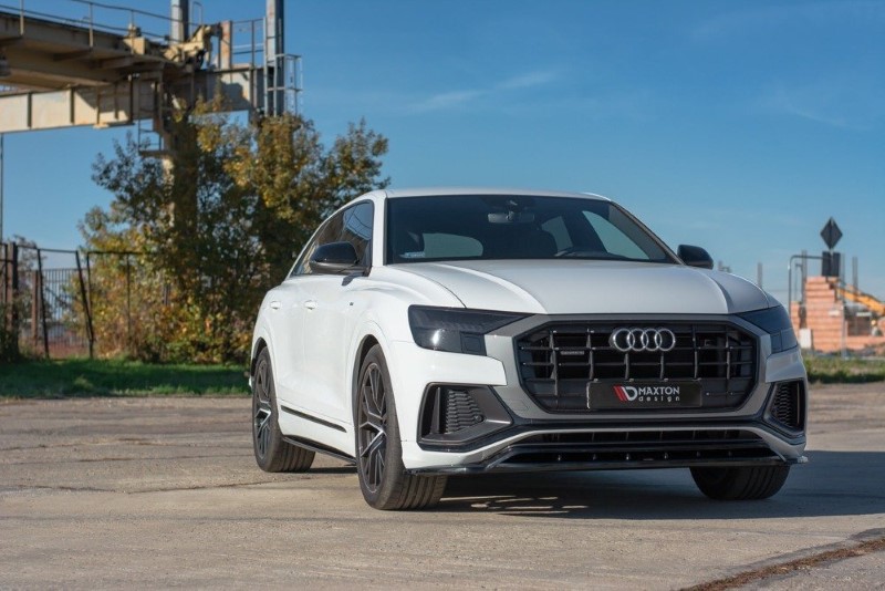 Zijskirts Audi Q8 S-Line / SQ8 Maxton Glans Zwart