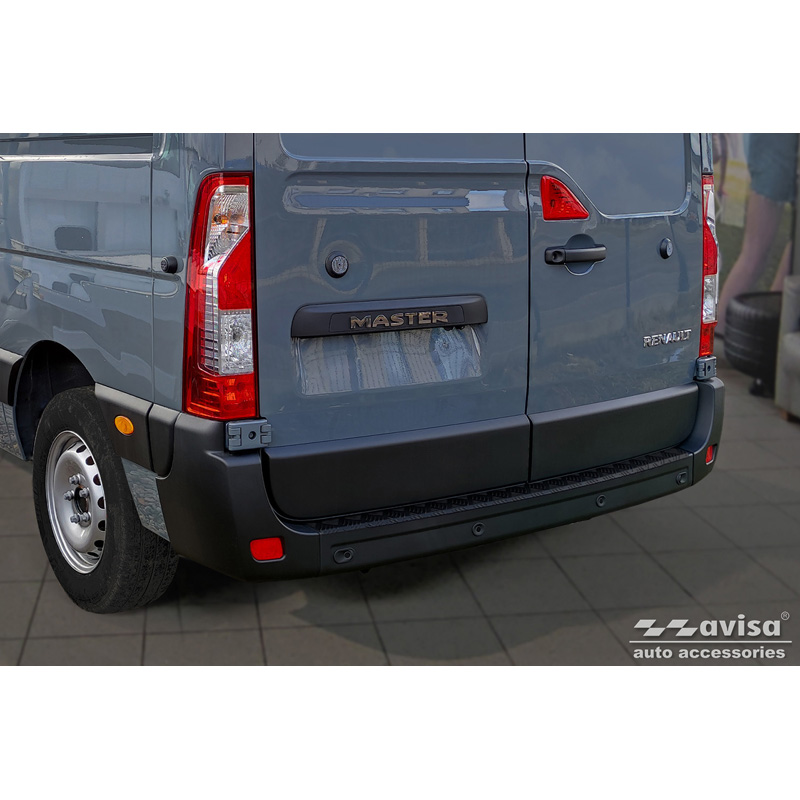 Matt Black Aluminum Rear bumper protector  Opel Movano / Renault Master II / Nissan NV400 2010-2018 & 2018-2021 'Riffled Plate'
