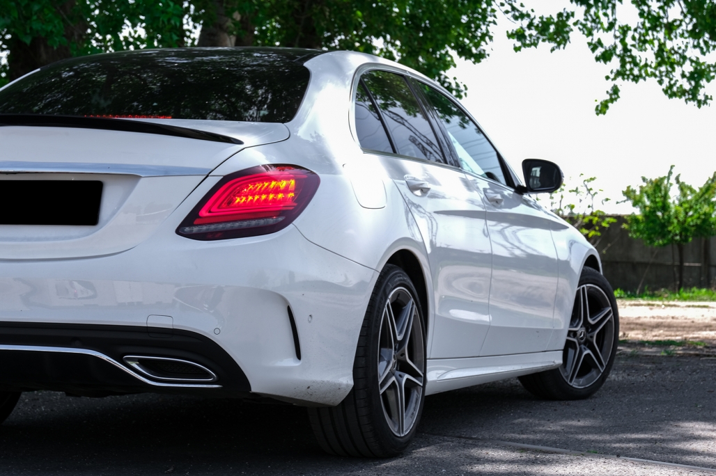 Achterklep spoiler Mercedes W205 C-Klasse Glans Zwart V2