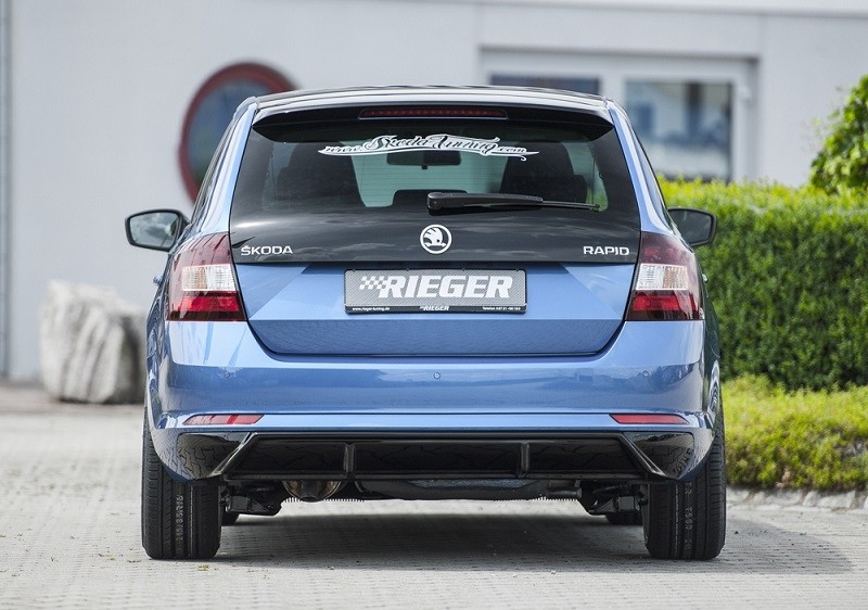Achterbumper Diffusor Glossy Black Skoda Rapid Spaceback NH