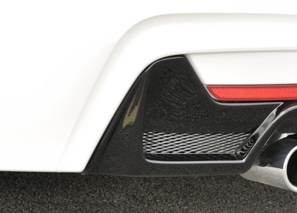 Achterbumper aanzet BMW dubbele uitlaat links + racegaas 4 serie