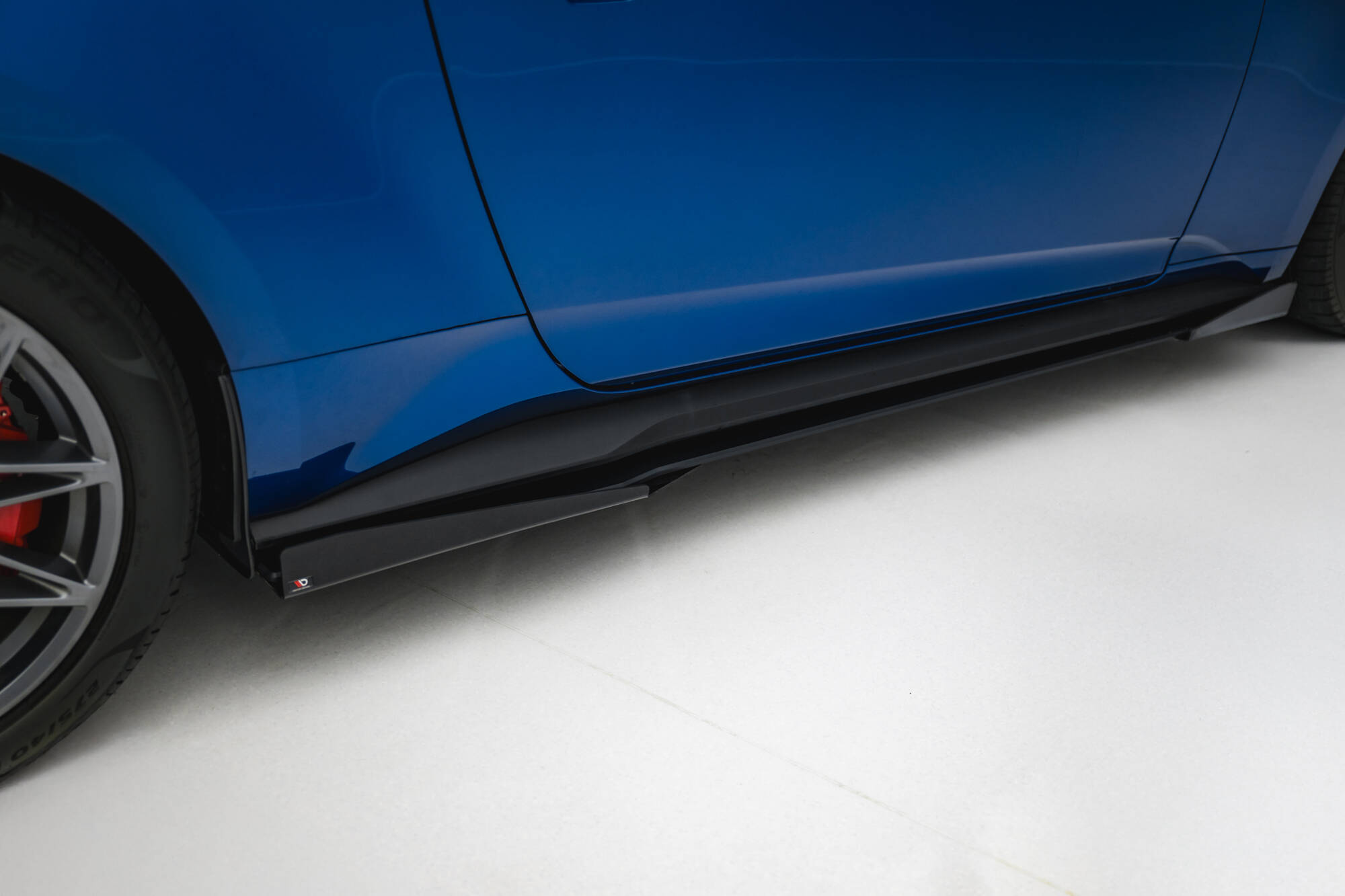 Street Pro Zij Flaps Ford Mustang GT MK7 Maxton Glanzend zwart