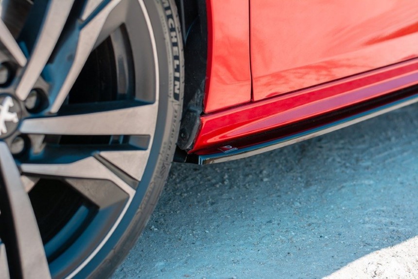Zijskirts Peugeot 508 Maxton Design glans zwart