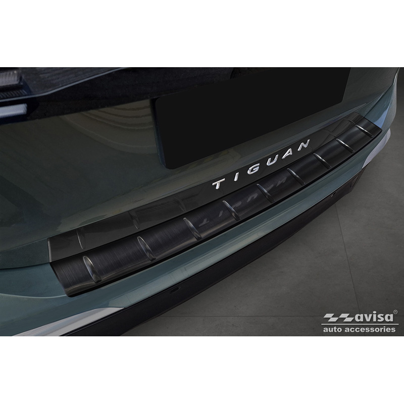 Black Stainless Steel Rear bumper protector  Volkswagen Tiguan (CT1) 2024- 'Ribs'