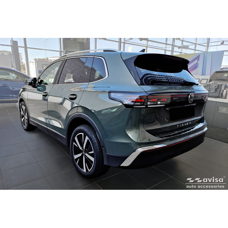 Black Mirror Stainless Steel Rear bumper protector  Volkswagen Tiguan (CT1) 2024- 'Ribs'