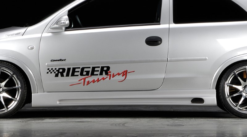 Zijskirts Opel Corsa C GTC Rieger met uitsnede