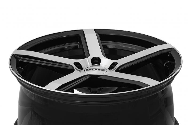 Velgen DOTZ CP5 Dark 8,5x19 5x114,3 ET34