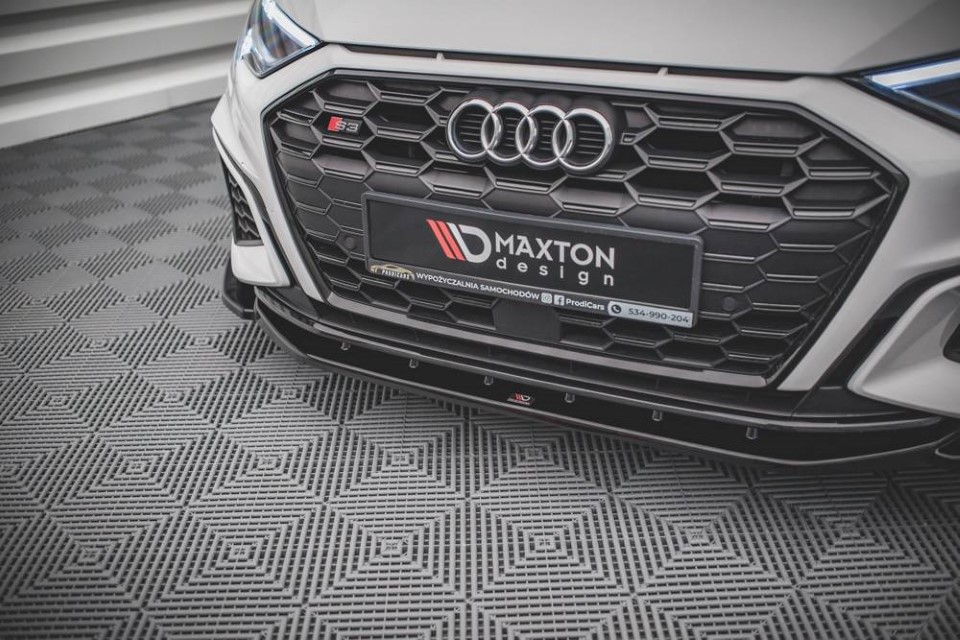 Voorspoiler Audi S3 / A3 S-Line 8Y Glanzend zwart V.4