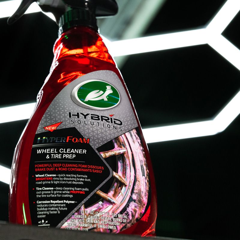 Turtle Wax HS Hyperfoam Wheel & Tyre Cleaner 680ml