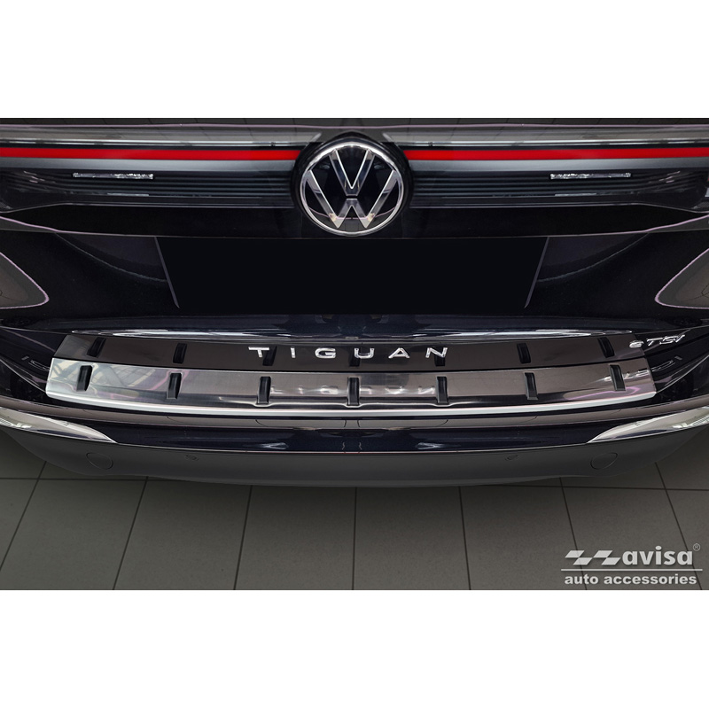 Stainless Steel Rear bumper protector  Volkswagen Tiguan III (CT1) 2024- 'STRONG EDITION'