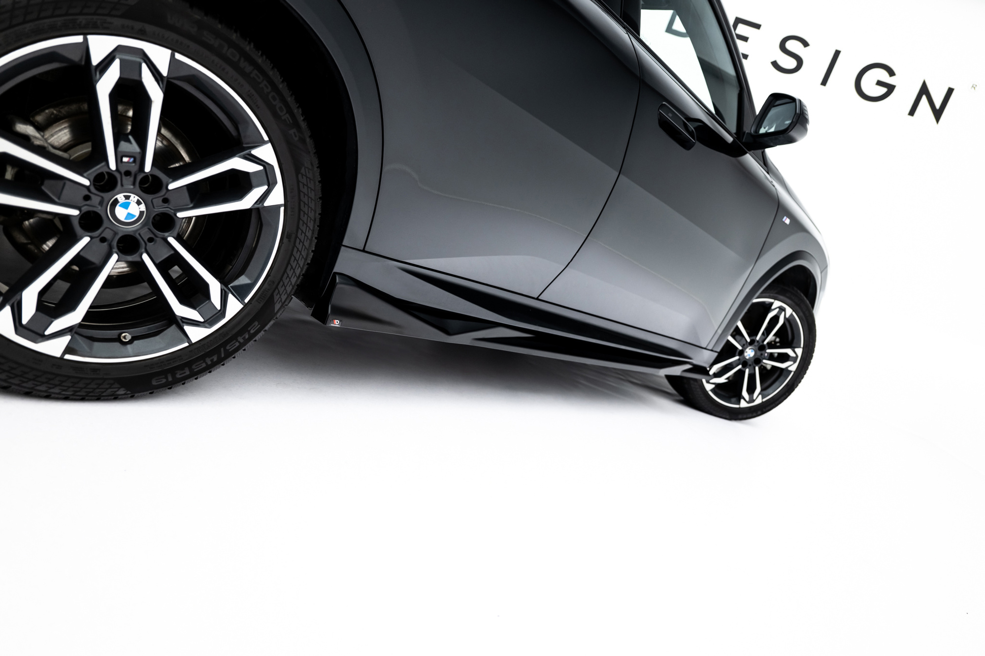 Zijskirts BMW X2 M-Pack / iX2 U10 Maxton Glans Zwart