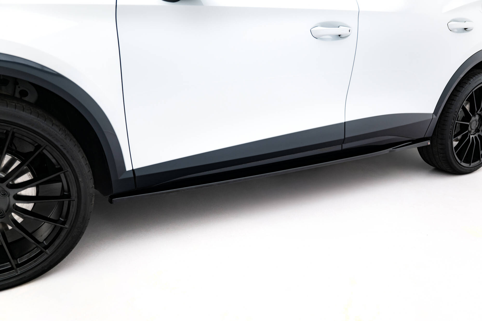Bodykit V.1 Cupra Formentor MK1 Facelift Maxton Glanzend zwart