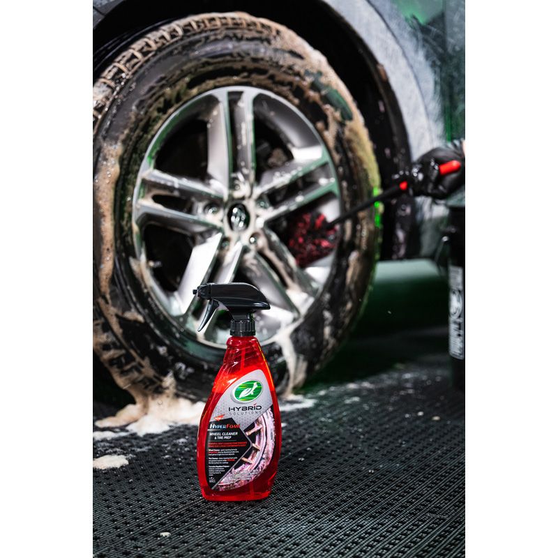 Turtle Wax HS Hyperfoam Wheel & Tyre Cleaner 680ml