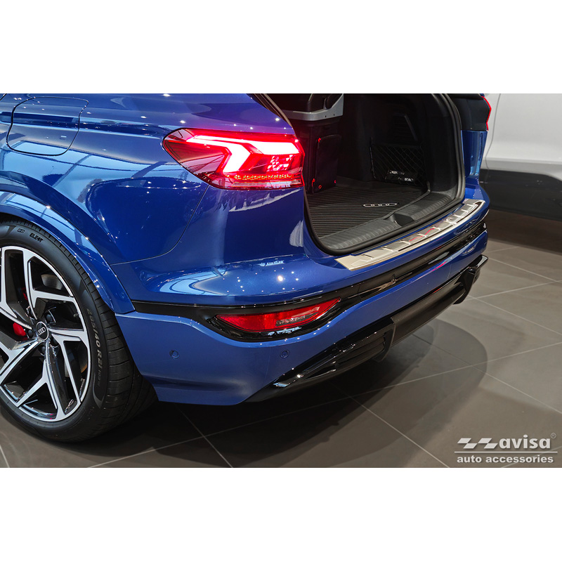 Avisa Stainless Steel Rear bumper protector  Audi Q6 e-tron (GFB) 2024- 'Shadow Premium'