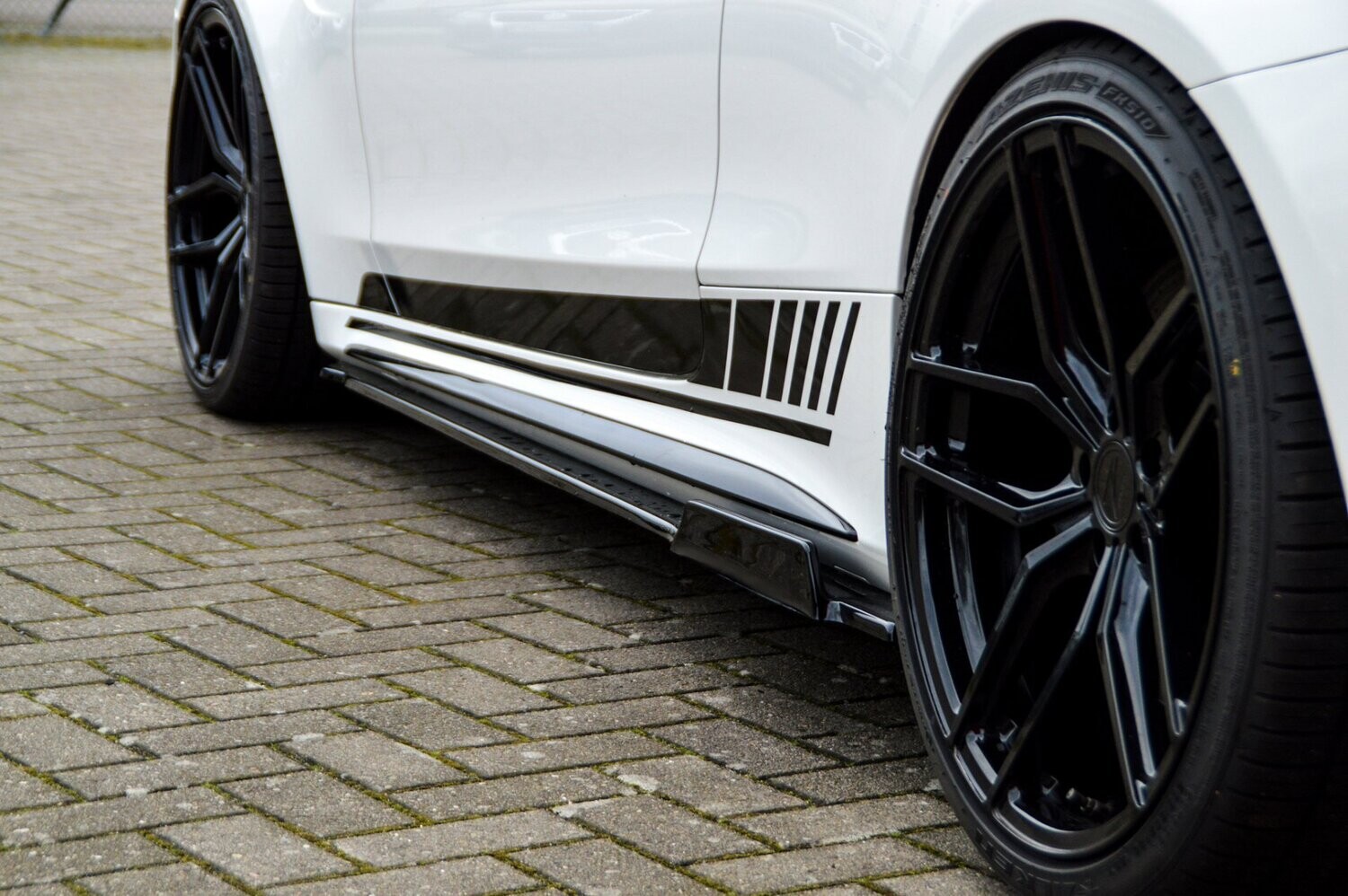 Zijskirts met vleugel Mercedes C-Klasse C63AMG C205/A205 Coupé Cabrio
