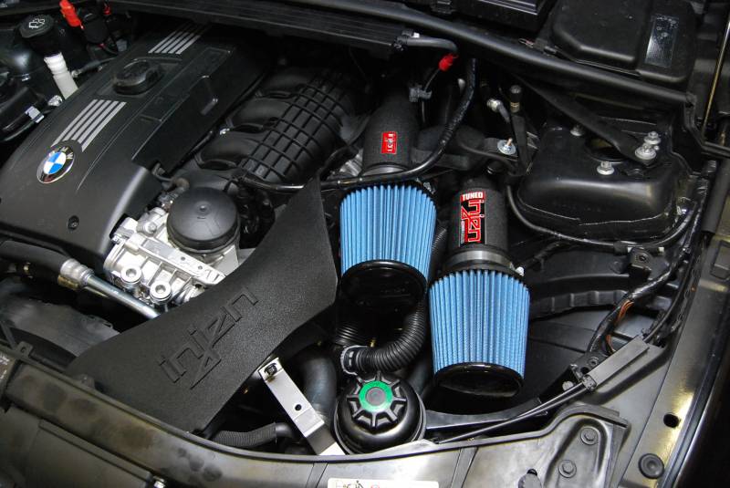 Injen BMW 135i 3.0L L6 07-09 Short ram intake system Zwart