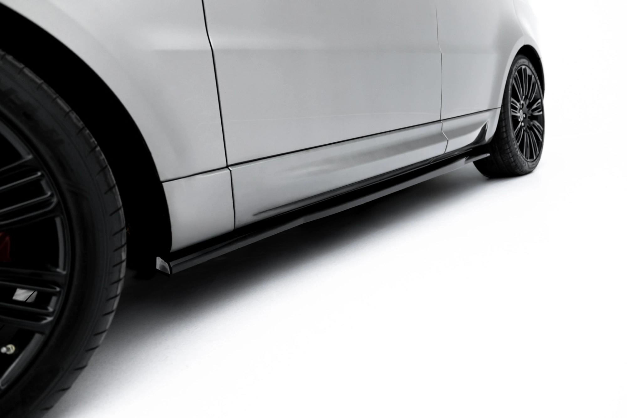 Zijskirts Land Rover Range Rover Sport MK2 Maxton Glanzend zwart