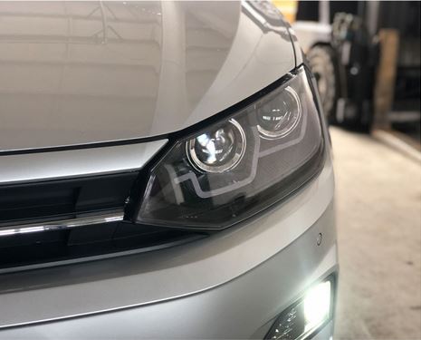 Headlights VW Polo Polo VI (2G) black