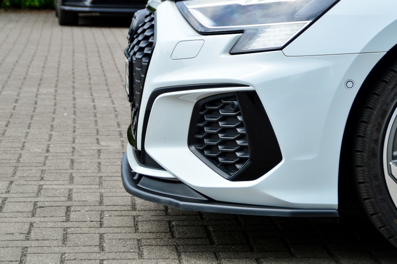 Voorspoiler Audi A3 8Y S3 S-Line Glans Zwart