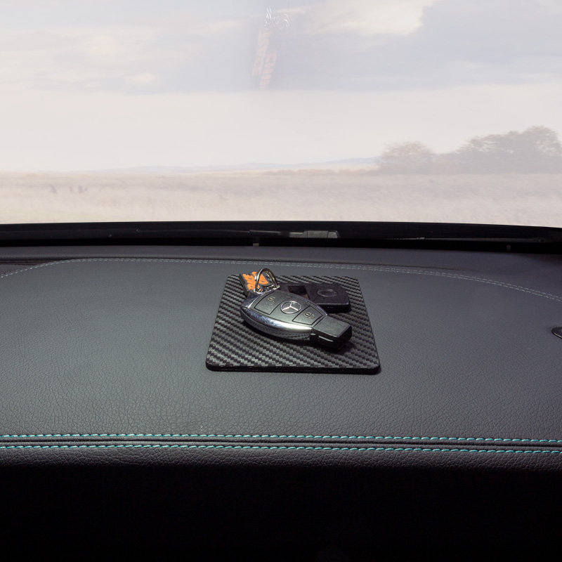 Universal non-slip mat 100x150mm - Carbon-Look