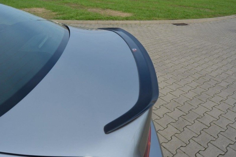 Spoilerkap Lexus IS Mk3 Glanzend Zwart Maxton