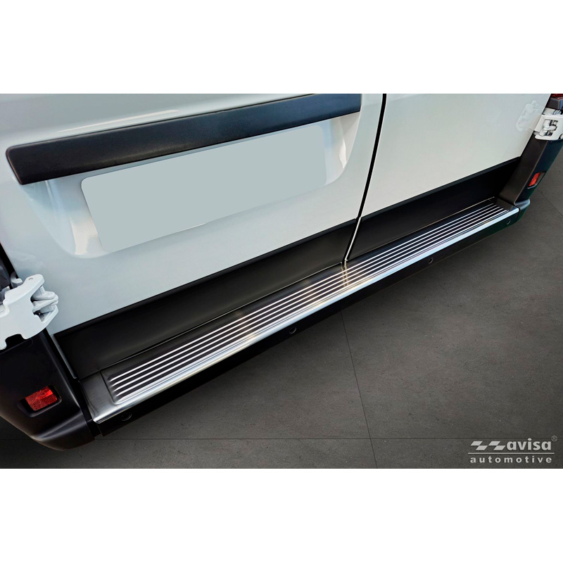 Avisa Stainless Steel Rear bumper protector  Fiat Ducato III Facelift 2023- / Opel Movano III Facelift 2023- / Toyota Proace Max 2024- 'Ribs' (2 pieces)