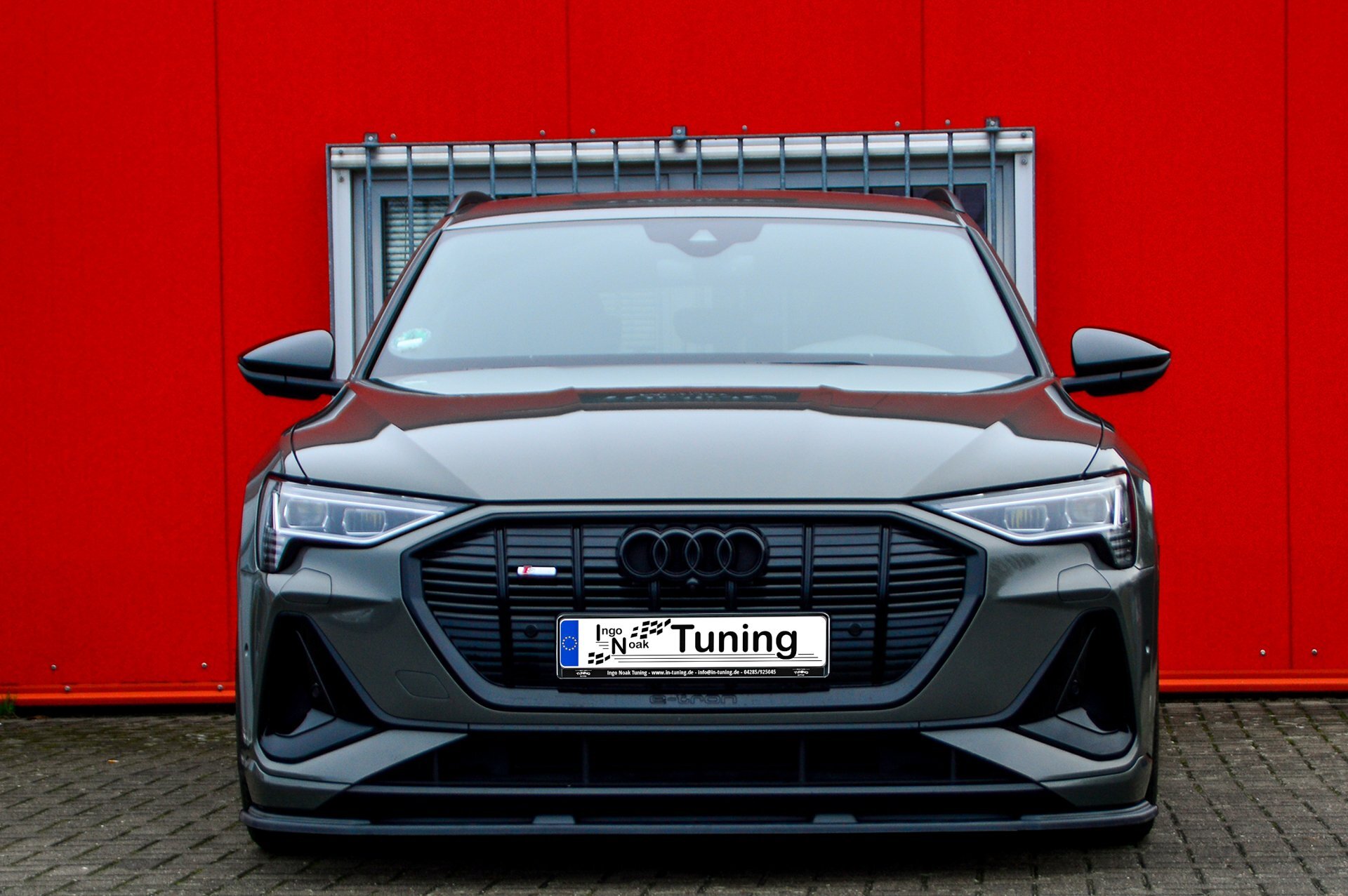 Bodykit Audi E-Tron S-Line IN Tuning Glans Zwart