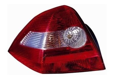 achterlicht, 4 drs sedan, zonder fittingdeel, links,-01/2006 Ren
