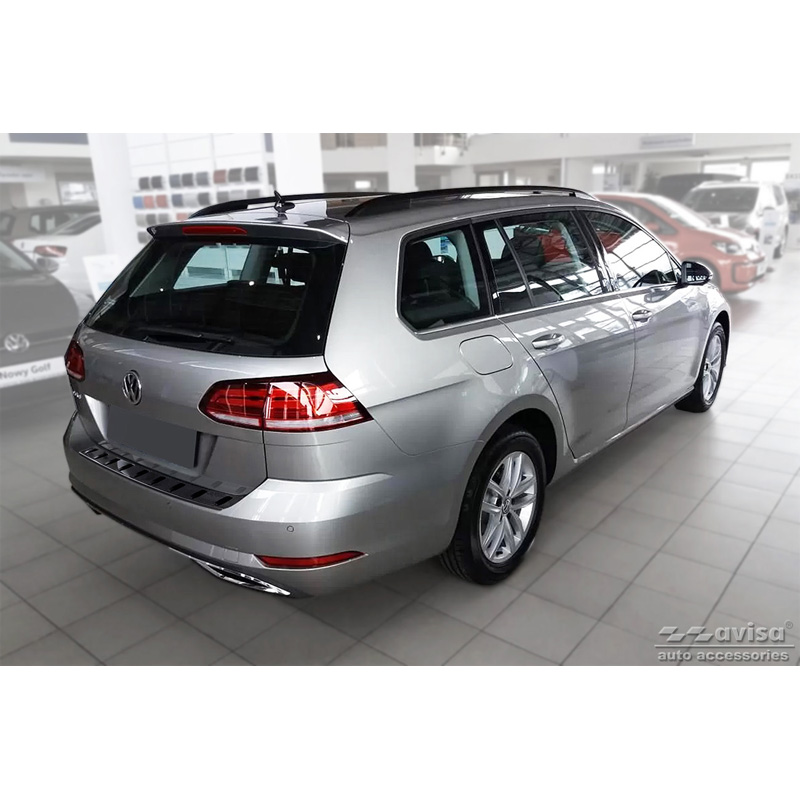 Black Stainless Steel Rear bumper protector  Volkswagen Golf VII Variant Facelift 2017-2019 (incl. R-Line) 'STRONG EDITION'